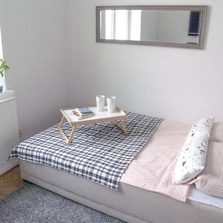 Studio In Heart Of Варшава Екстериор снимка